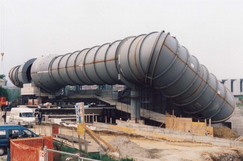 Wind tunnel for Formula 1 racing cars